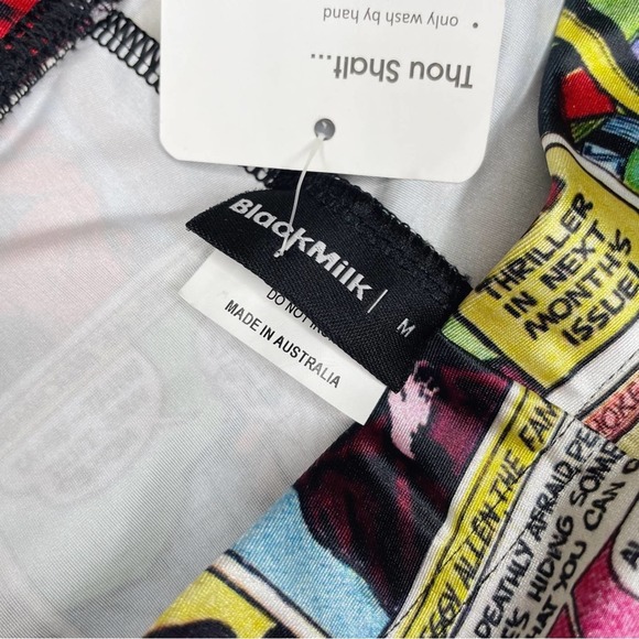 Blackmilk NWT Woman in Red Comic Strip Leggings - Medium - Picture 5 of 7